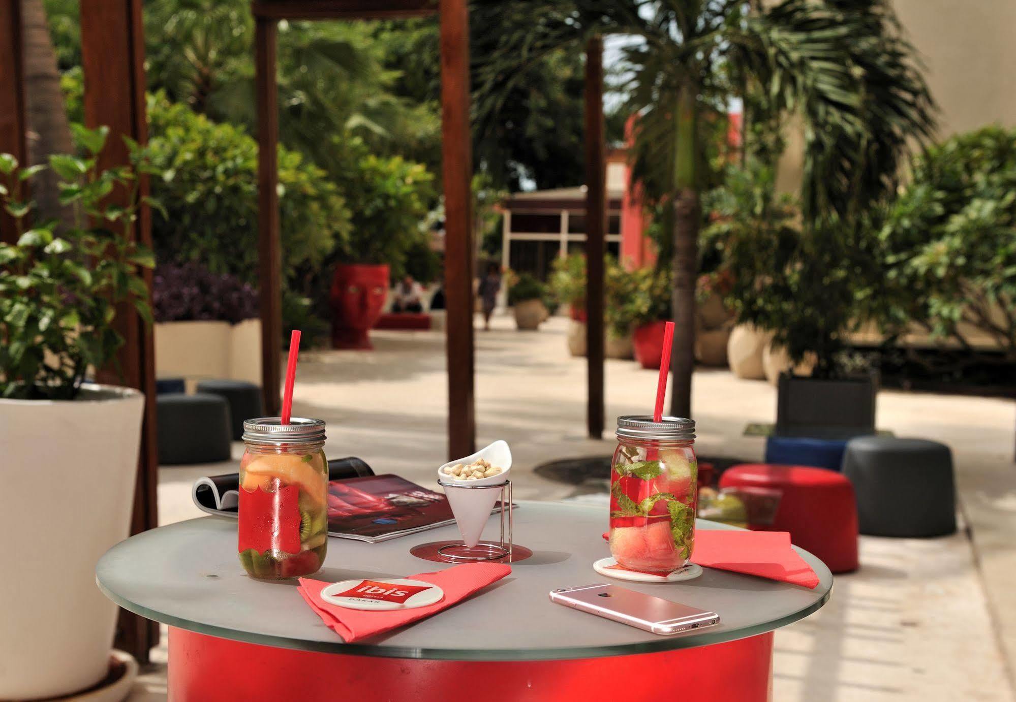 Отель Ibis Styles Дакар Экстерьер фото