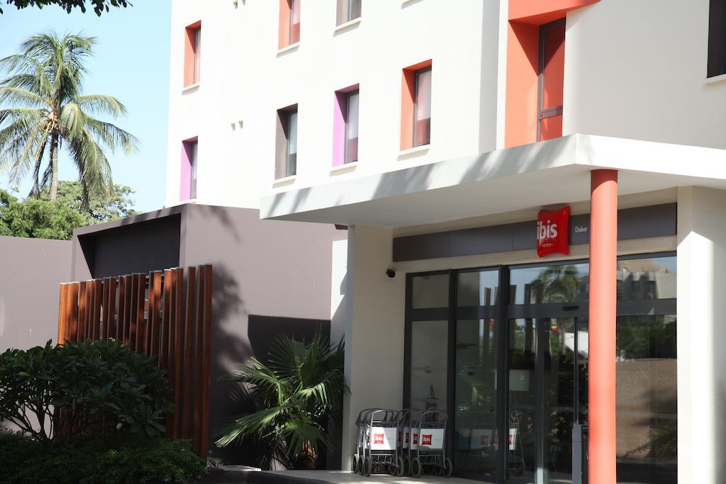 Отель Ibis Styles Дакар Экстерьер фото